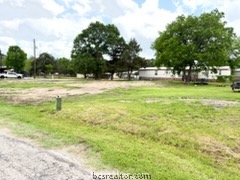 1905 Eisenhower Avenue Property Photo 1