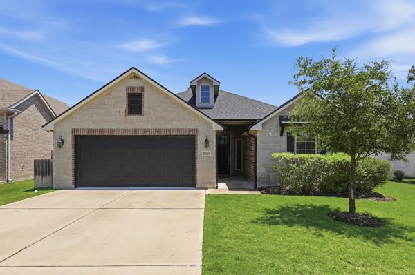 6323 Southern Cross Drive Property Photo 1