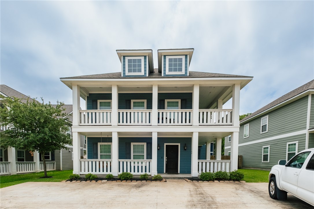 4208 Oaklawn Street Property Photo 1