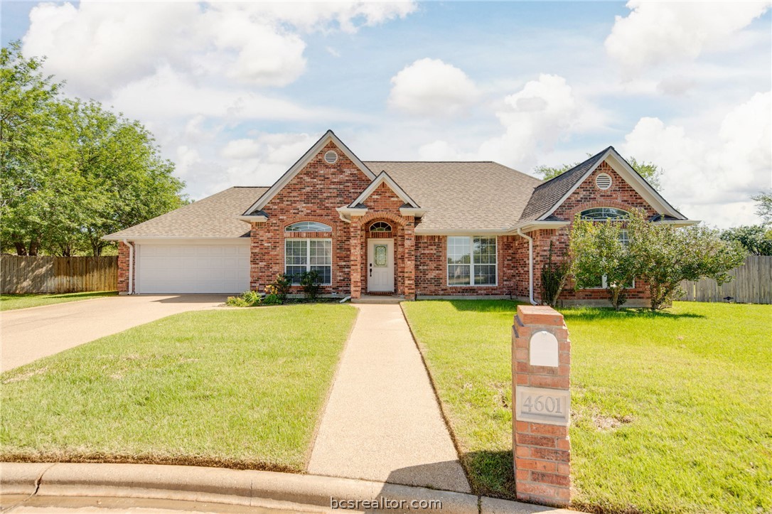 4601 Park Haven Circle Property Photo 1