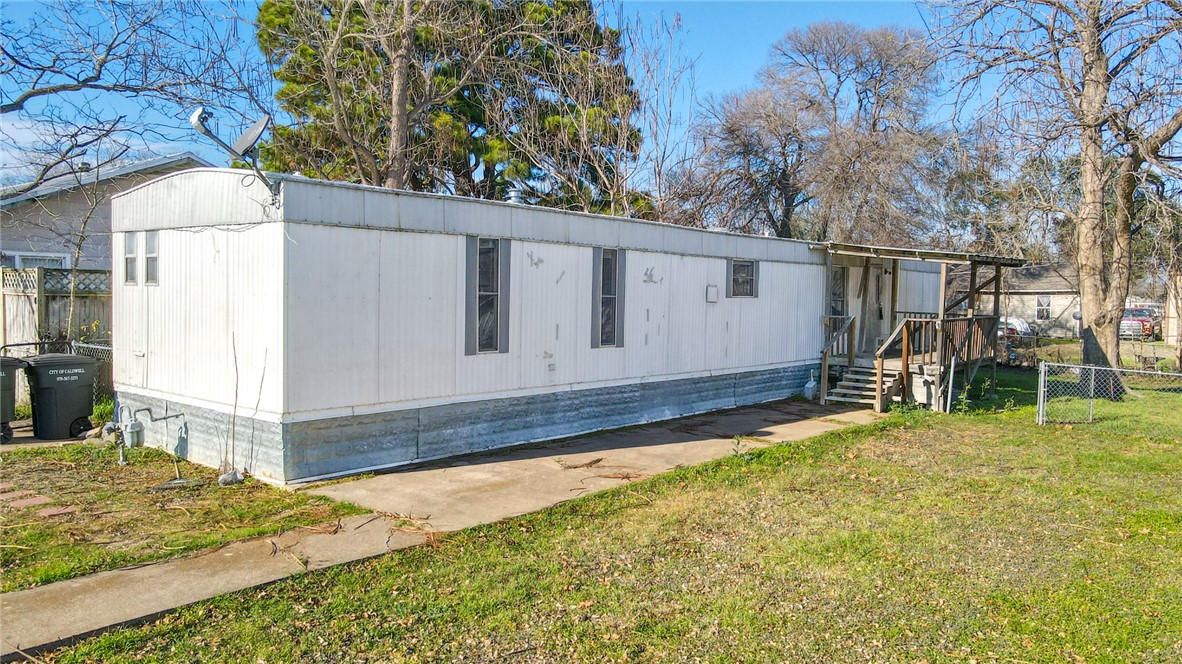 806 North Oneal Street Property Photo 1