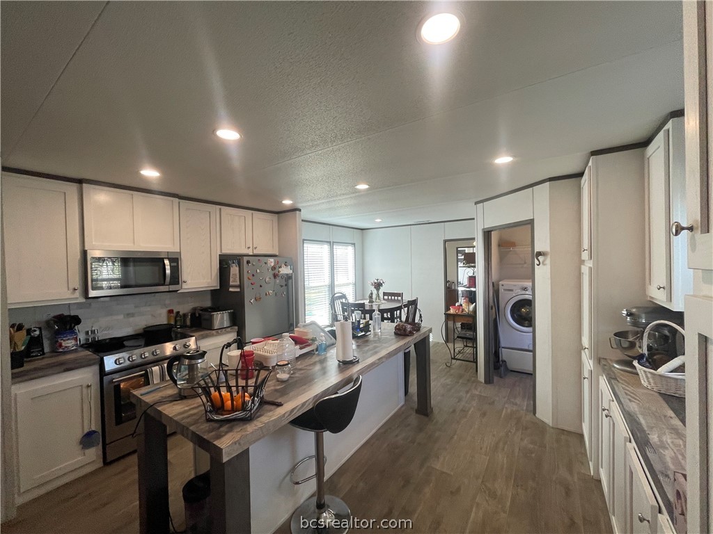 11320 Old Hearne Property Photo 3