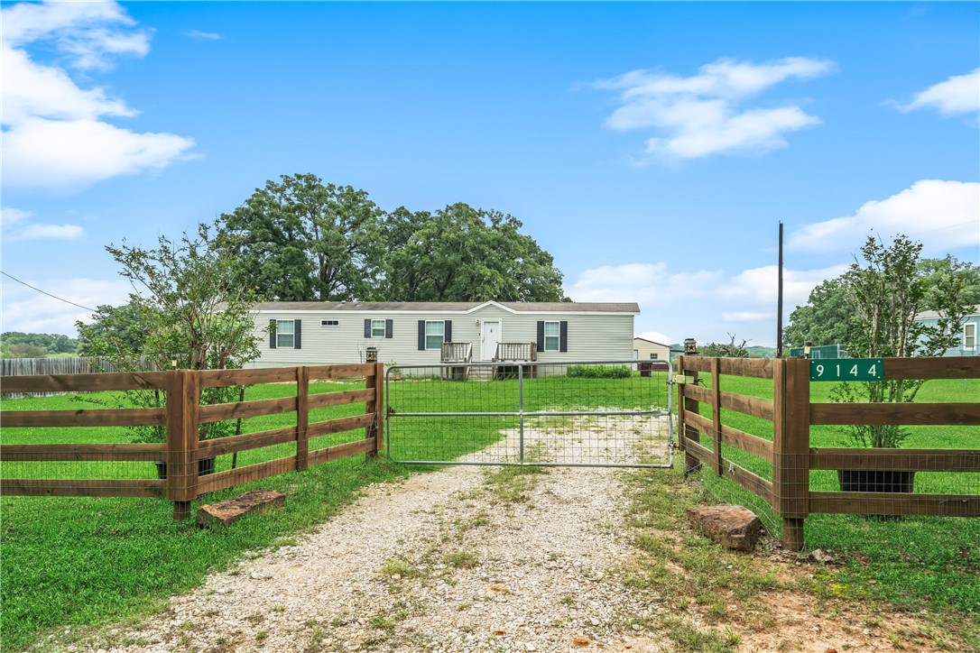 9144 Hensarling Lane Property Photo 1