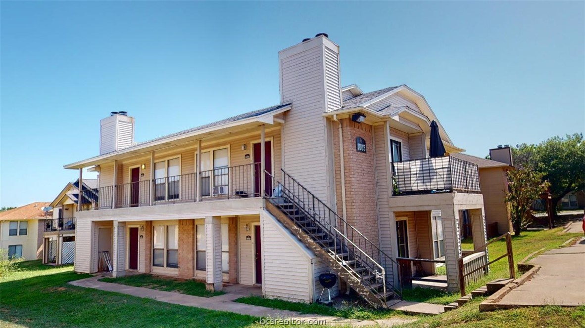 1005 Spring Loop C Property Photo 1