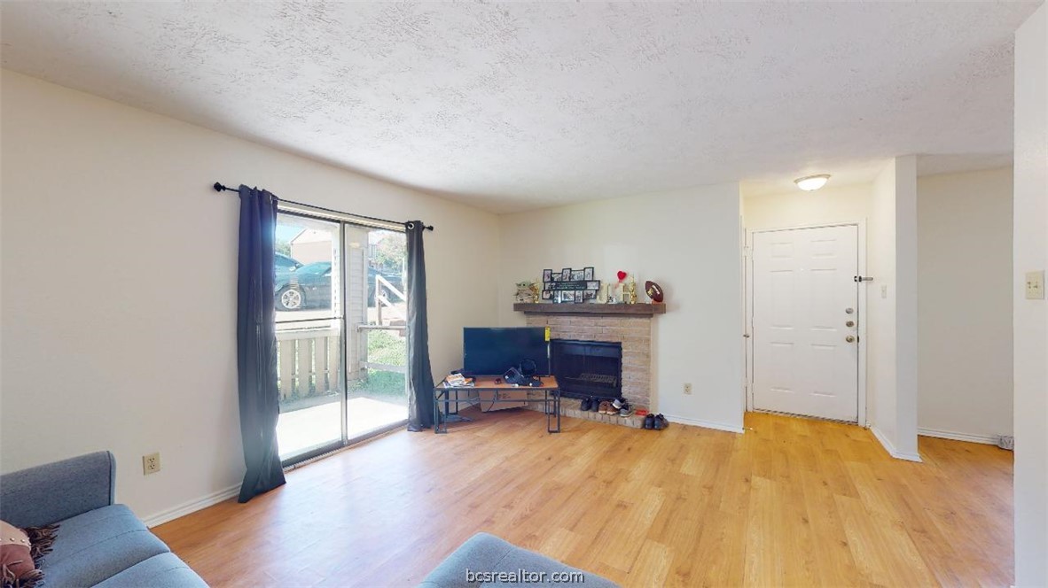 1005 Spring Loop C Property Photo 5
