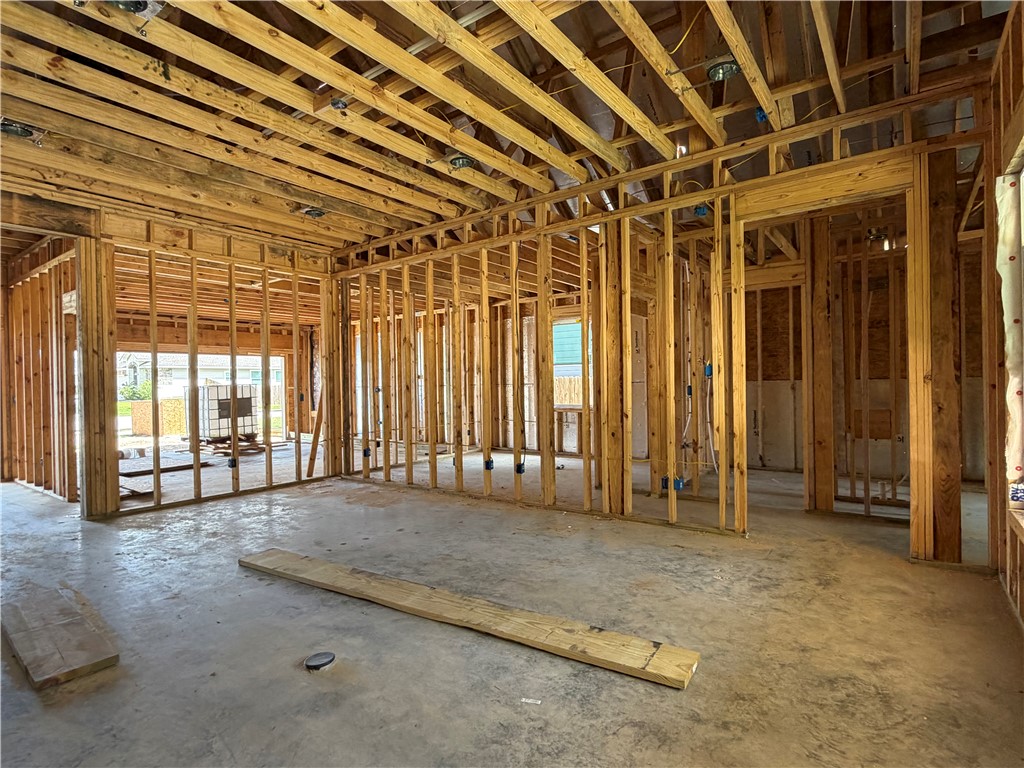 2147 Mountain Wind Loop Property Photo 6