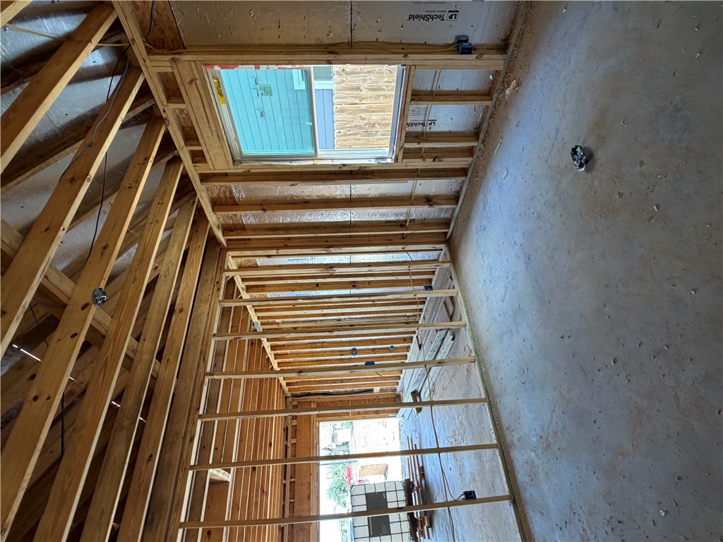 2147 Mountain Wind Loop Property Photo 15