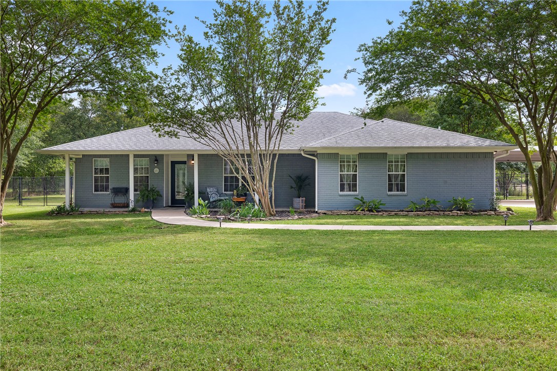 10462 Woodview Drive Property Photo 1