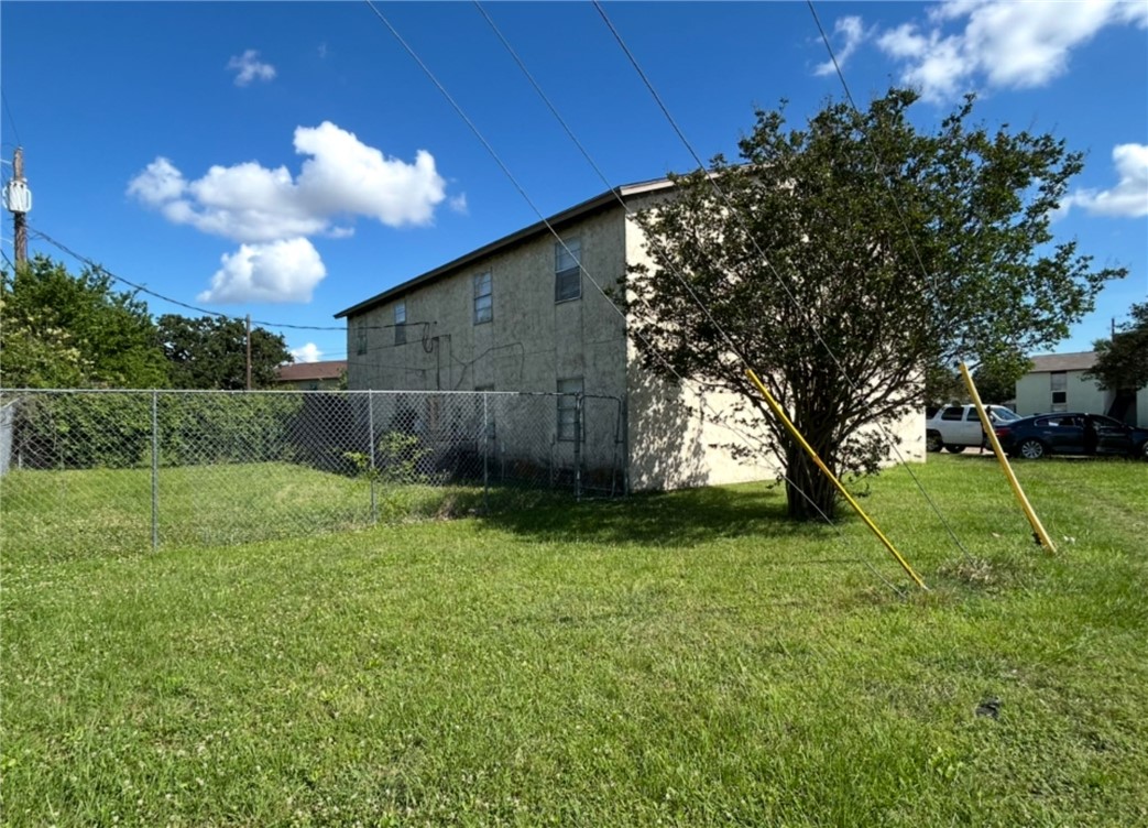 2801 Cypress Bend Circle Property Photo 6
