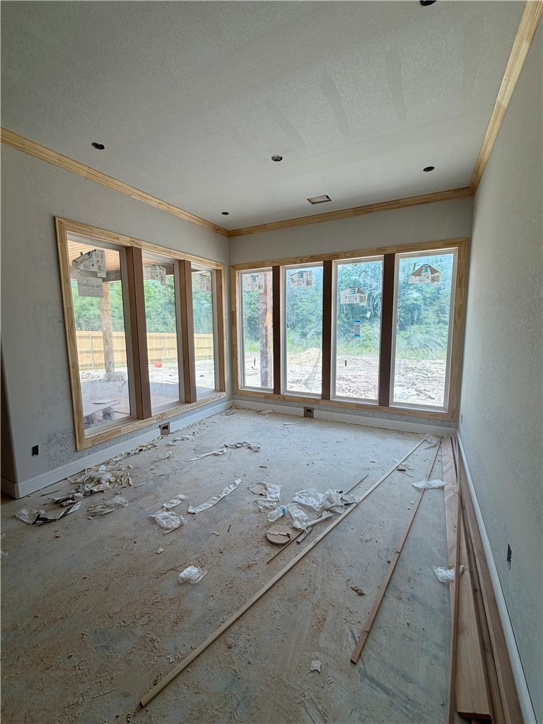 4024 Pacific Crest Way Property Photo 4