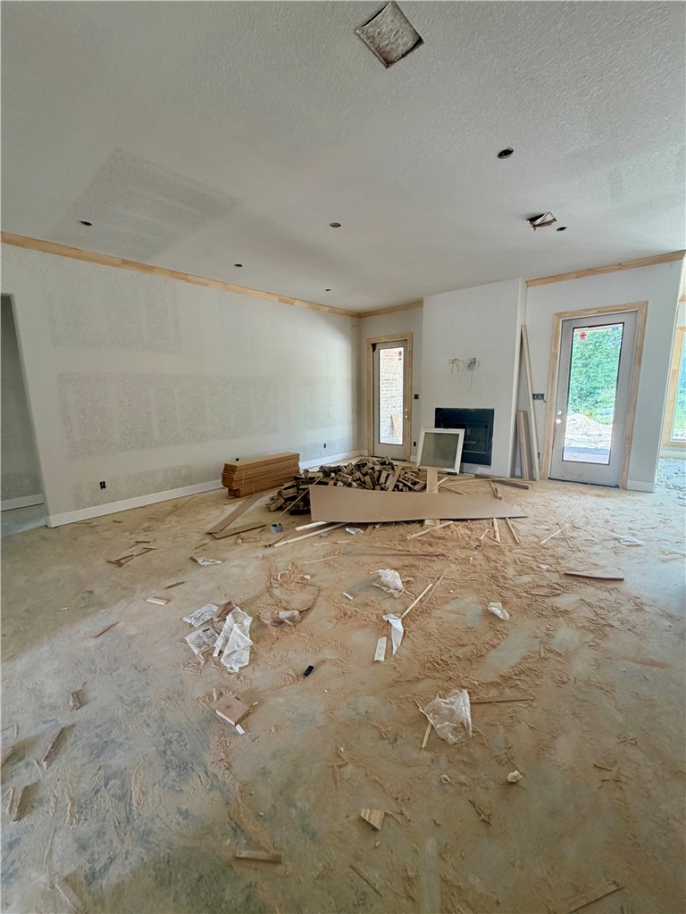 4024 Pacific Crest Way Property Photo 8