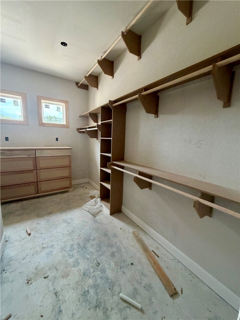 4024 Pacific Crest Way Property Photo 12