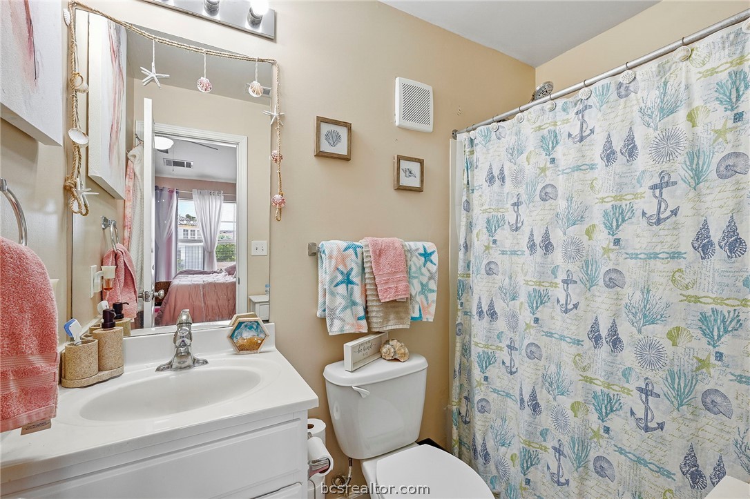 1725 Harvey Mitchell 1923 Property Photo 8