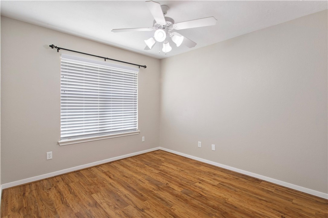 2023 Mountain Wind Loop Property Photo 12