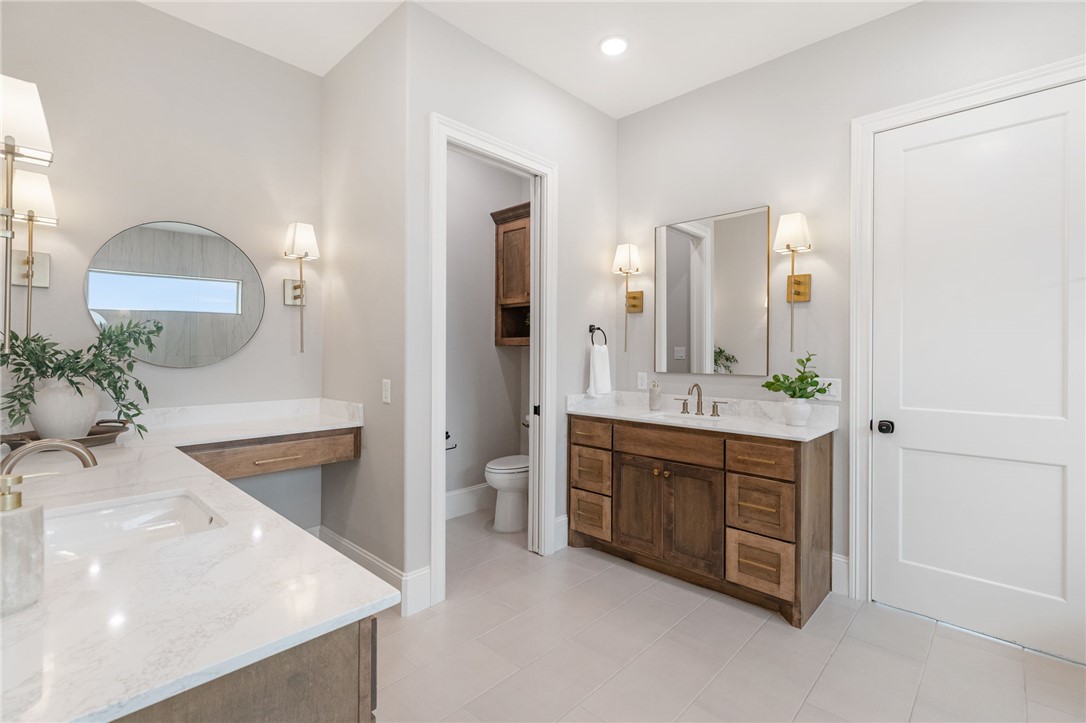 10372 Charlinda Lane Property Photo 24