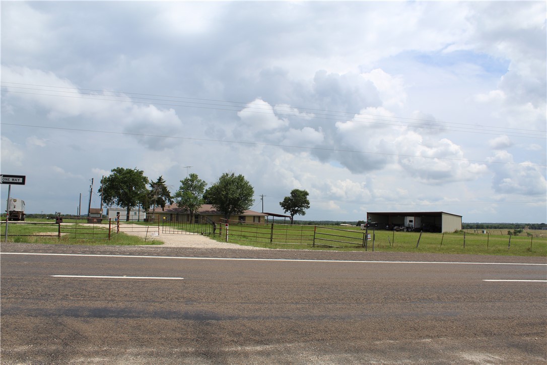 8420 State Highway 21 E Property Photo 3