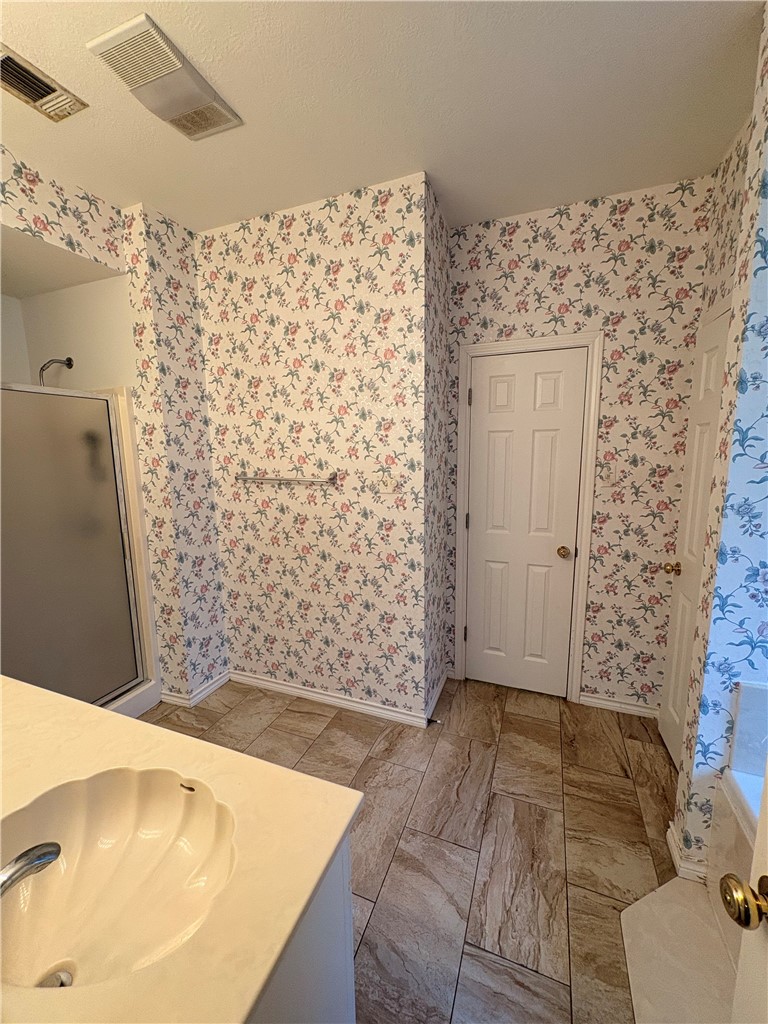 606 Aster Drive Property Photo 10