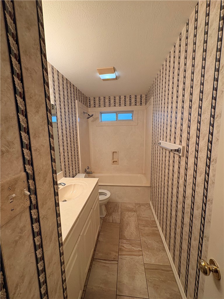606 Aster Drive Property Photo 17