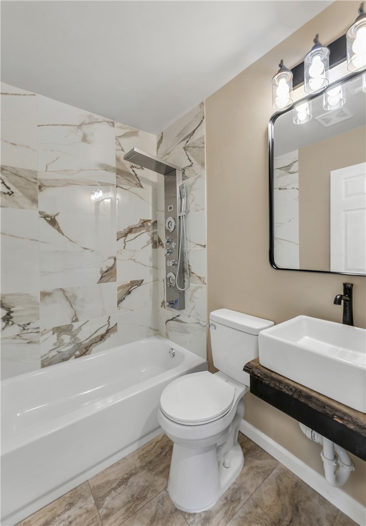2105 Cabot Circle Property Photo 18
