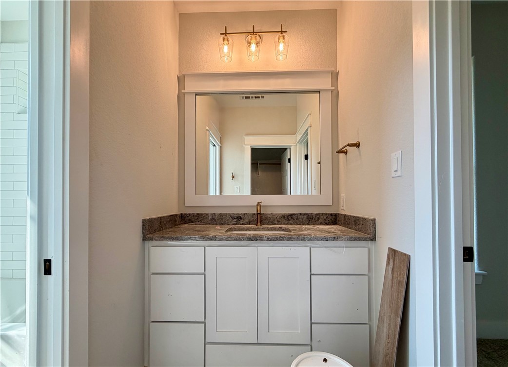 6923 Ellehue Lane Property Photo 14