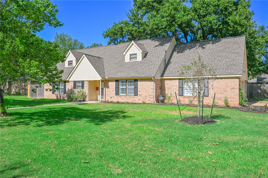 2505 Willow Bend Drive Property Photo 2