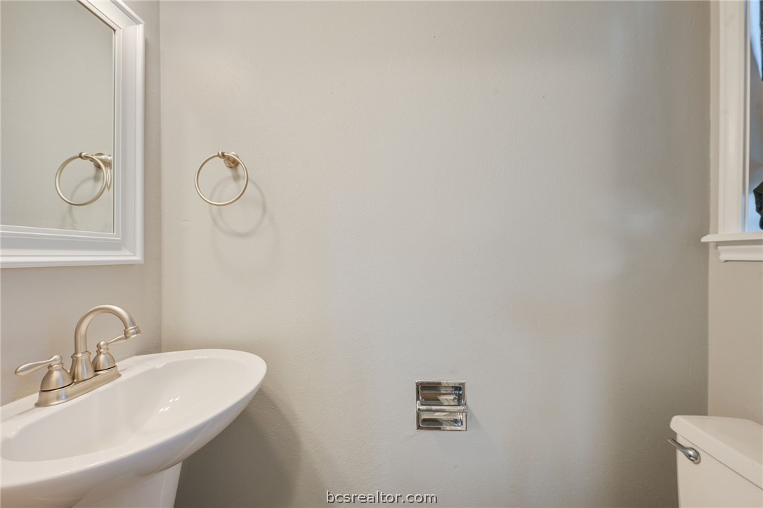 2505 Willow Bend Drive Property Photo 11