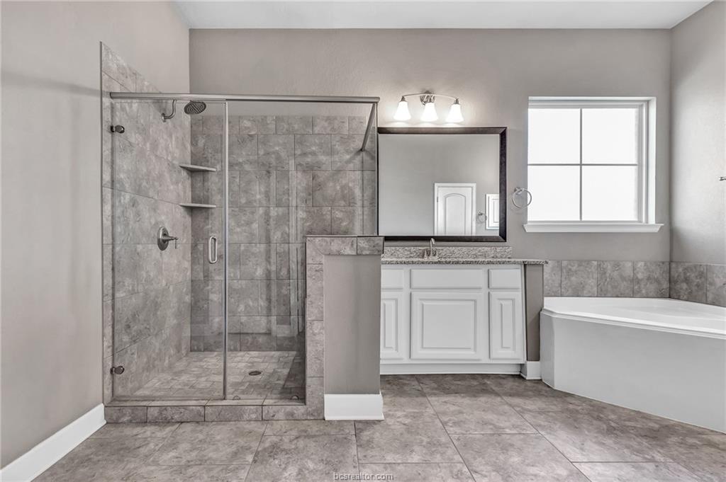 3461 Lockett Hall Circle Property Photo 16