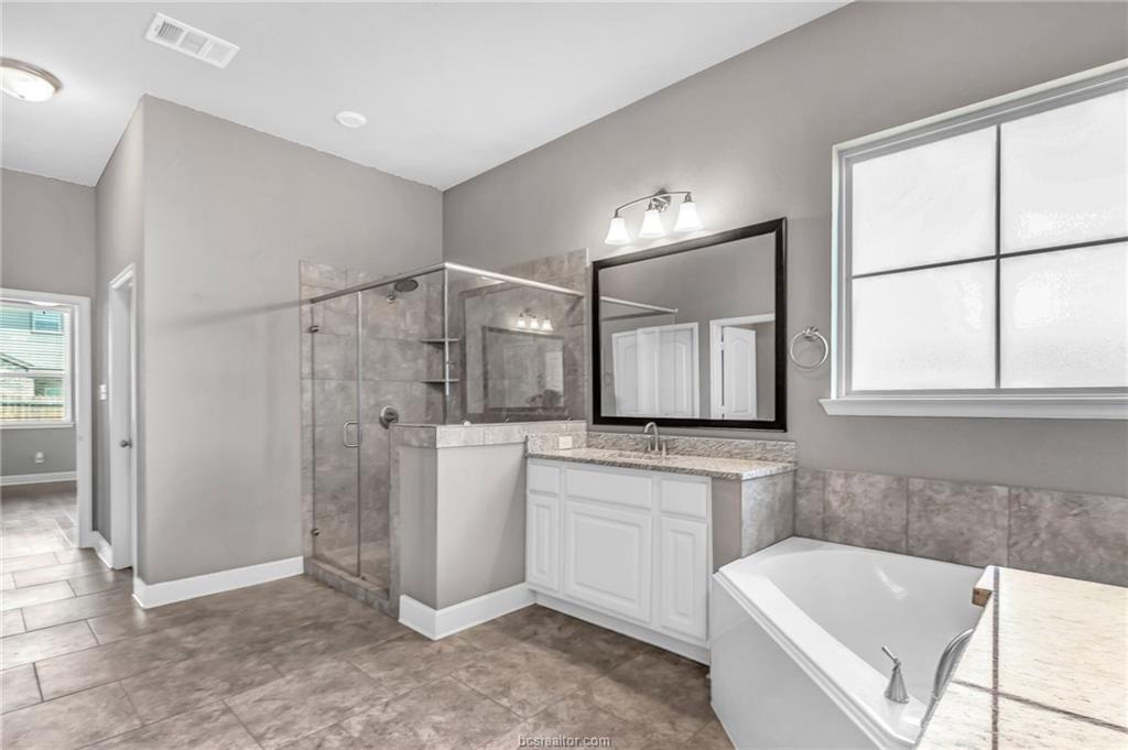 3461 Lockett Hall Circle Property Photo 18