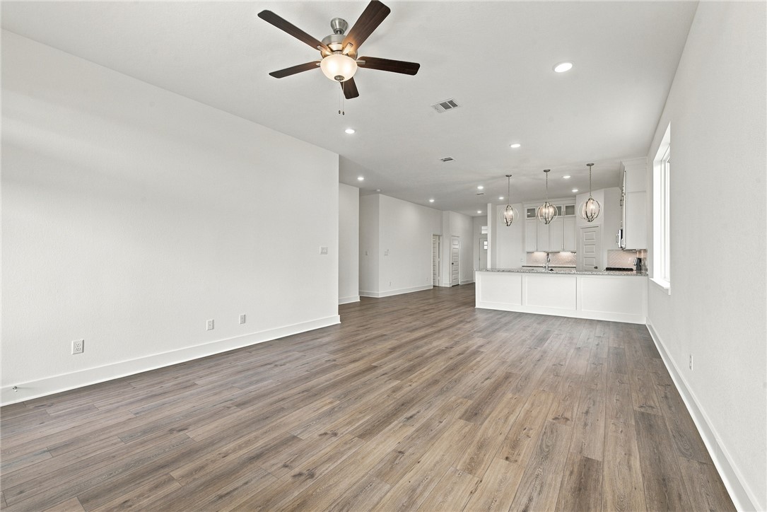 5006 Acadia Loop Property Photo 12