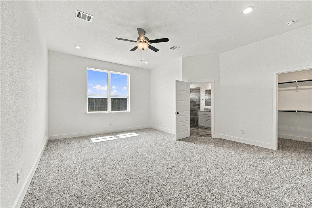 5006 Acadia Loop Property Photo 13