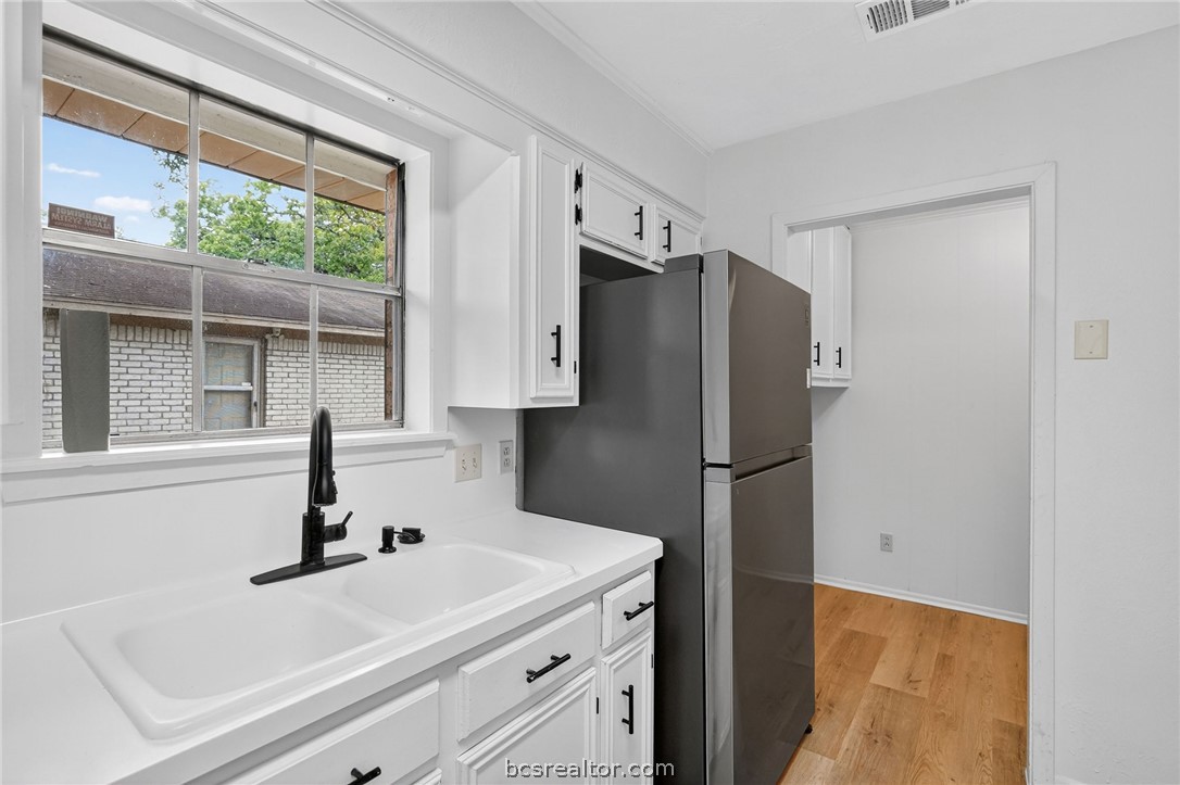 4502 Old Hearne Road Property Photo 12