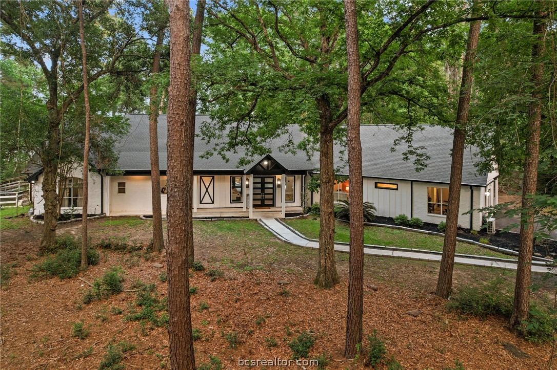 1418 Sendera Ranch Drive Property Photo 1