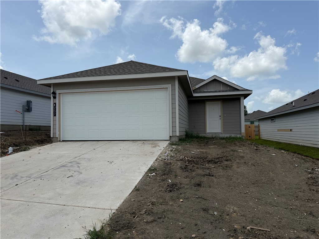 1257 Hickory Grove Street Property Photo 1