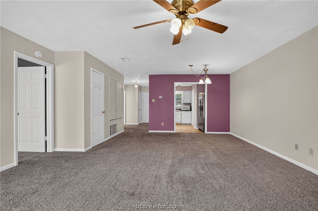 2822 Oakside Drive Property Photo 9