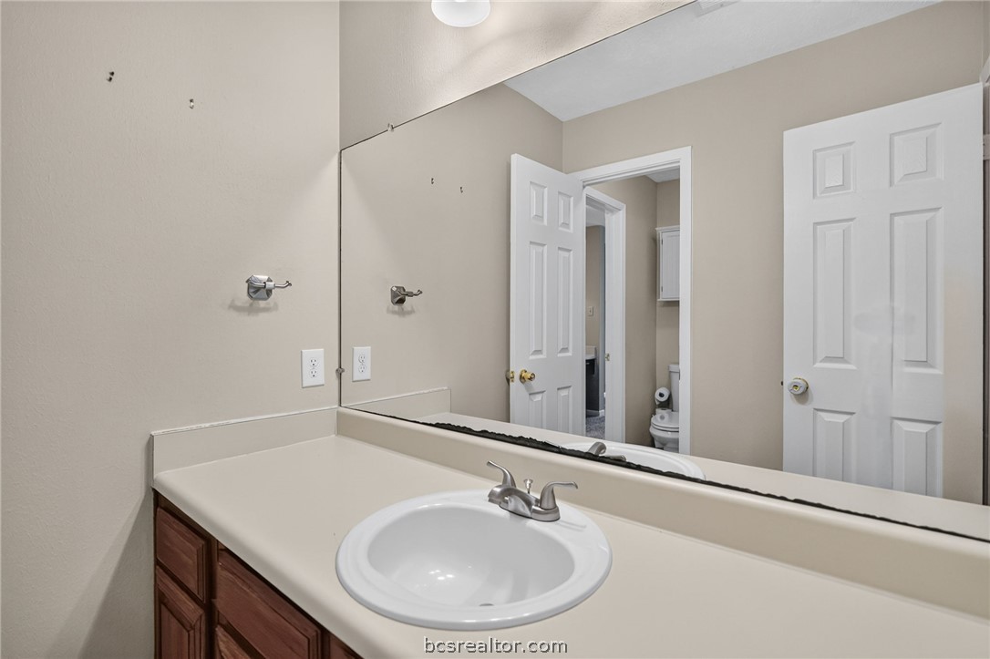 2822 Oakside Drive Property Photo 27