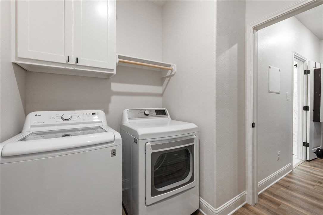 401 Brazos Bend Property Photo 12