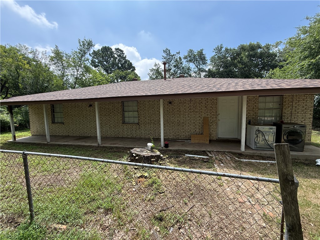 2503/2504 Emerald Dr Drive Property Photo 1