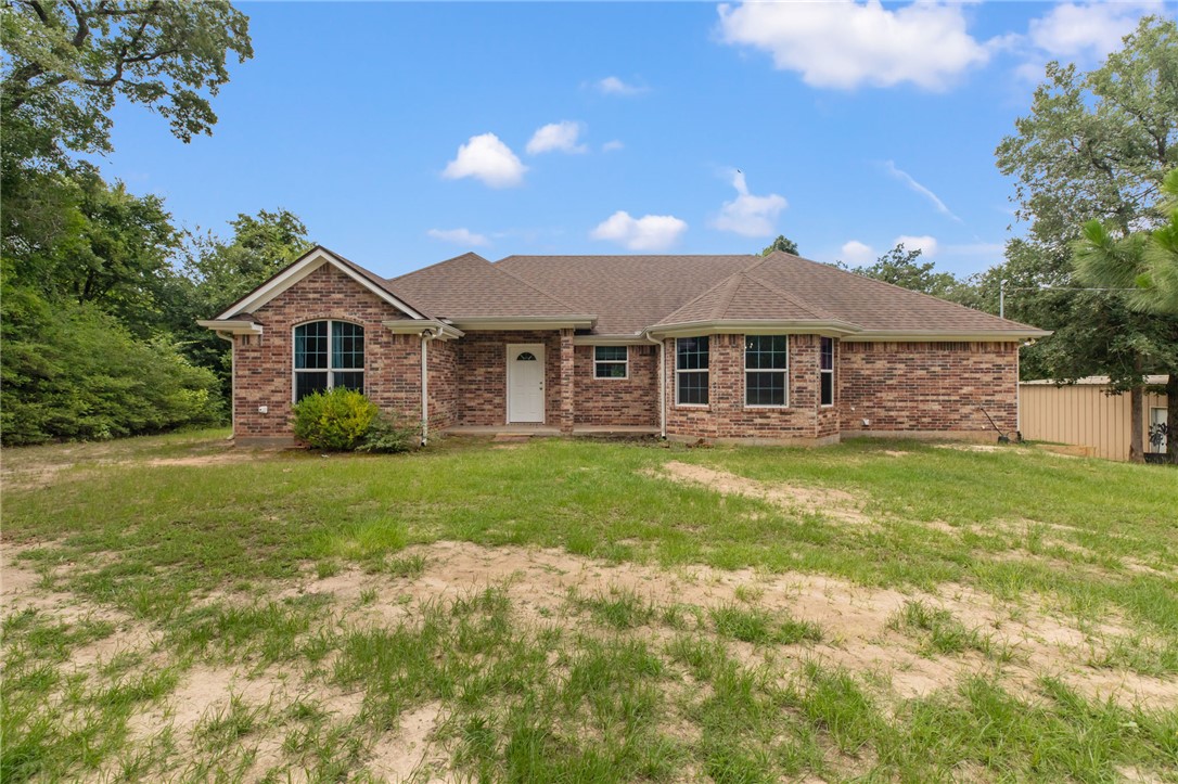 150 Country Place Property Photo 1