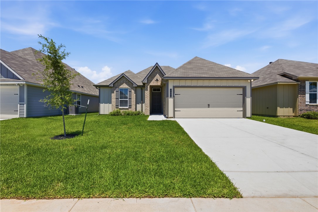2404 Rooke Road Property Photo 1