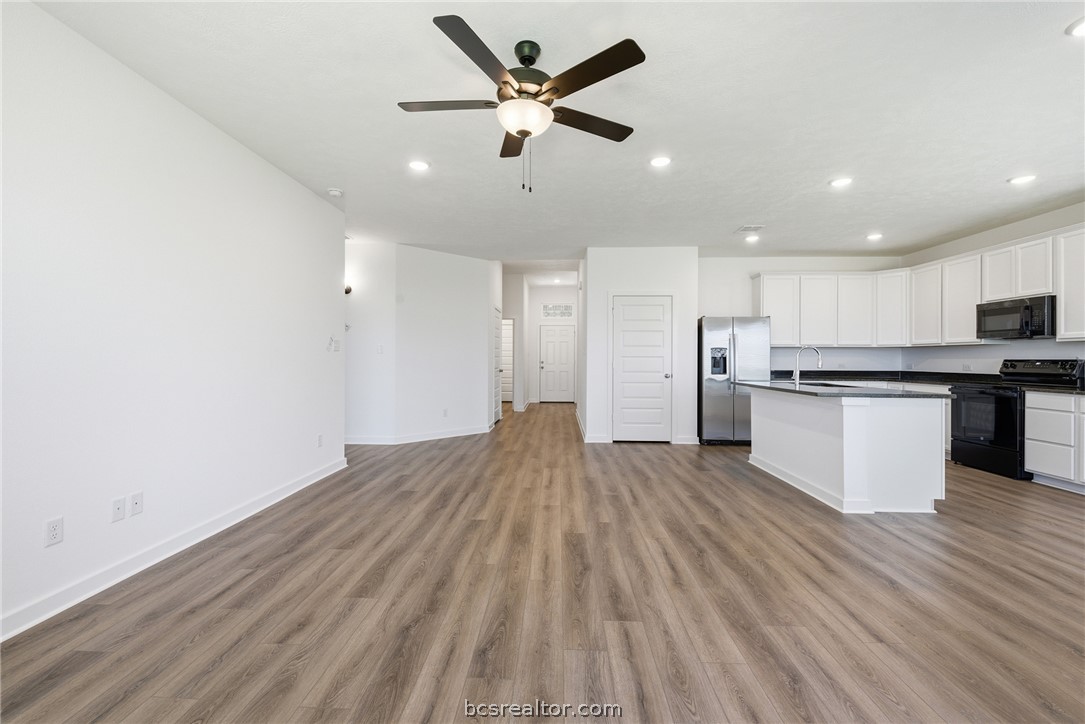 2404 Rooke Road Property Photo 8