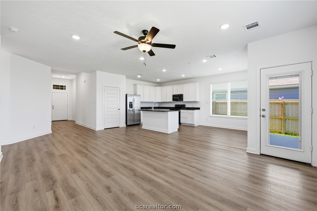 2404 Rooke Road Property Photo 9