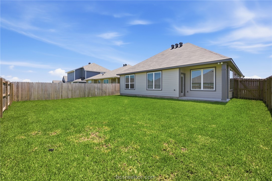 2404 Rooke Road Property Photo 33
