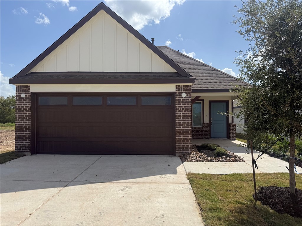 881 Lady Bird Lane Property Photo 1