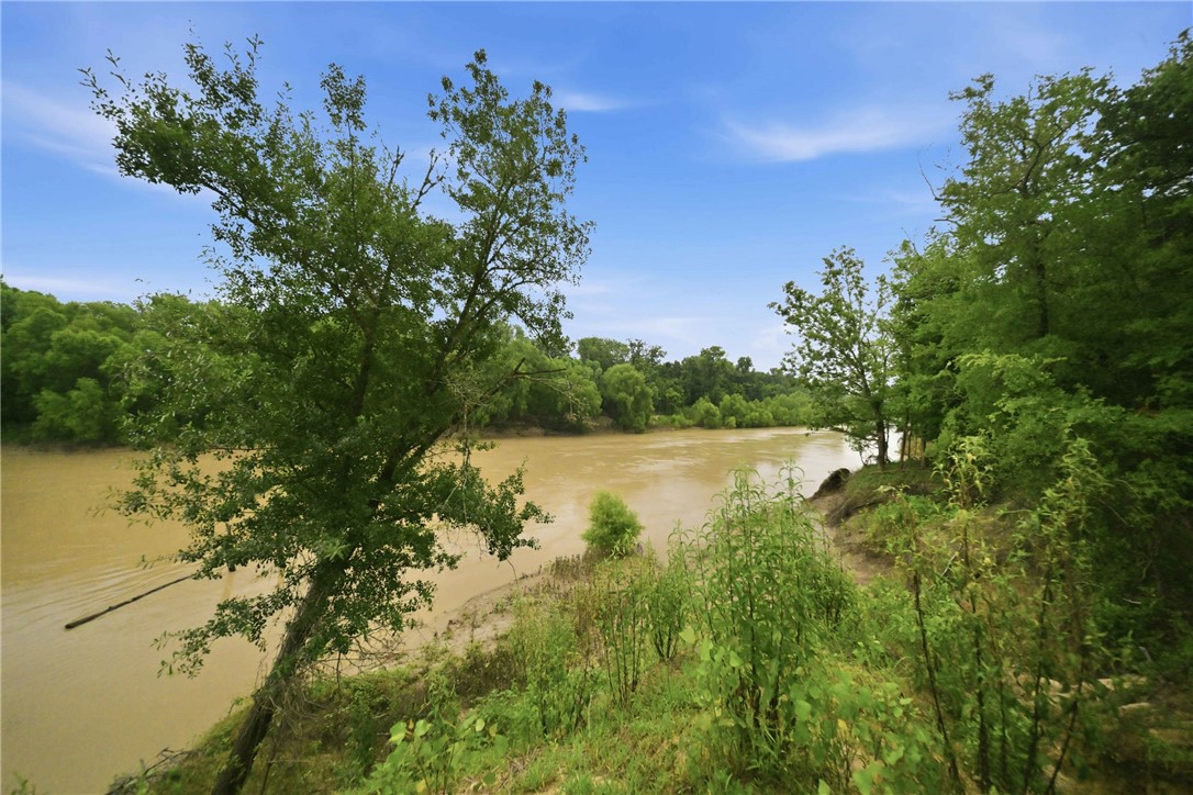 8651 Pr 1230 Property Photo 21