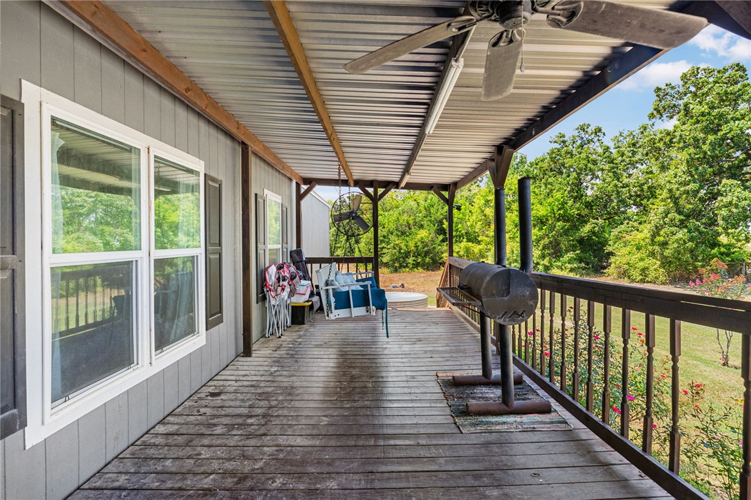 995 Diserens Road Property Photo 14