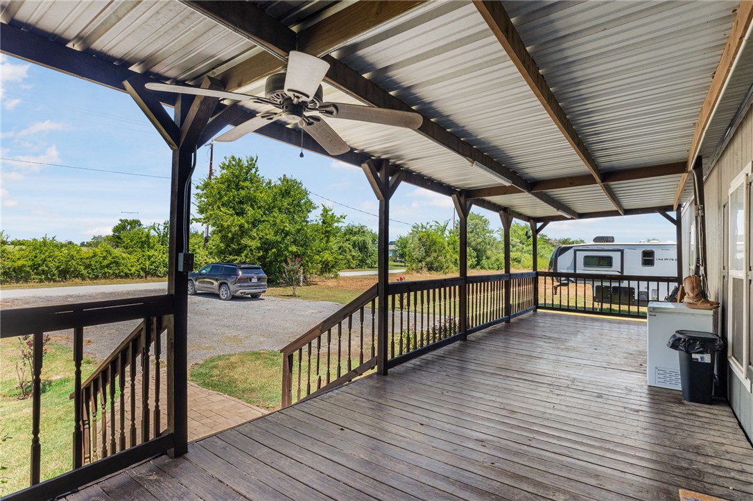 995 Diserens Road Property Photo 15