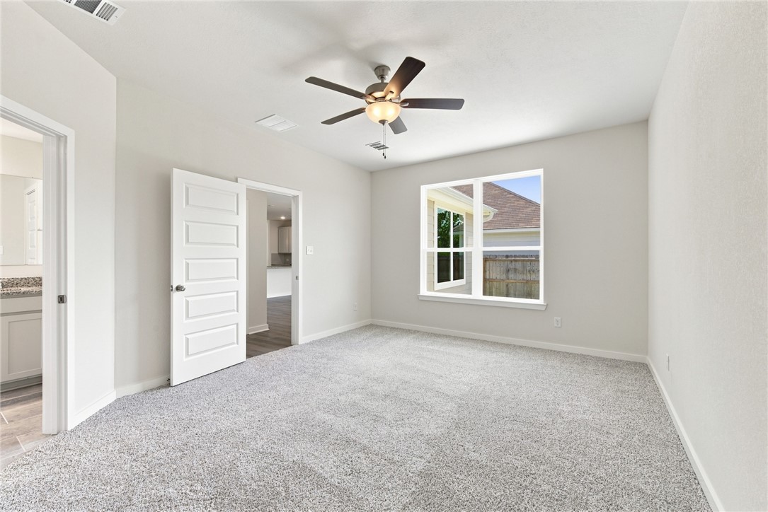 1388 Kingsgate Drive Property Photo 20