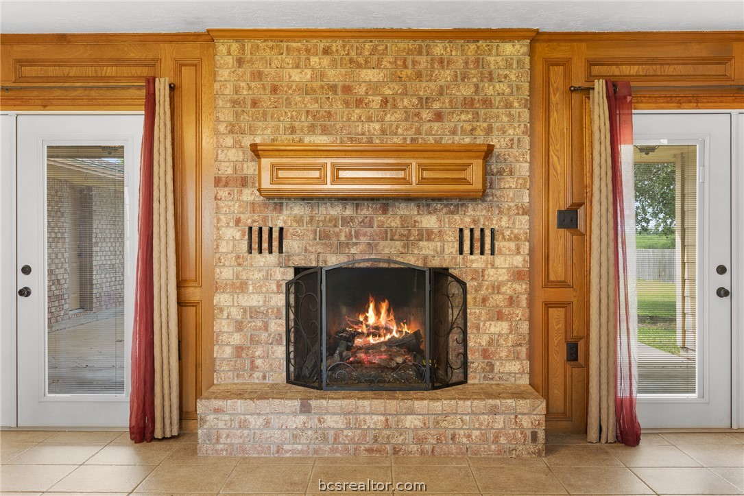 8277 Highway 90 South Highway Property Photo 6