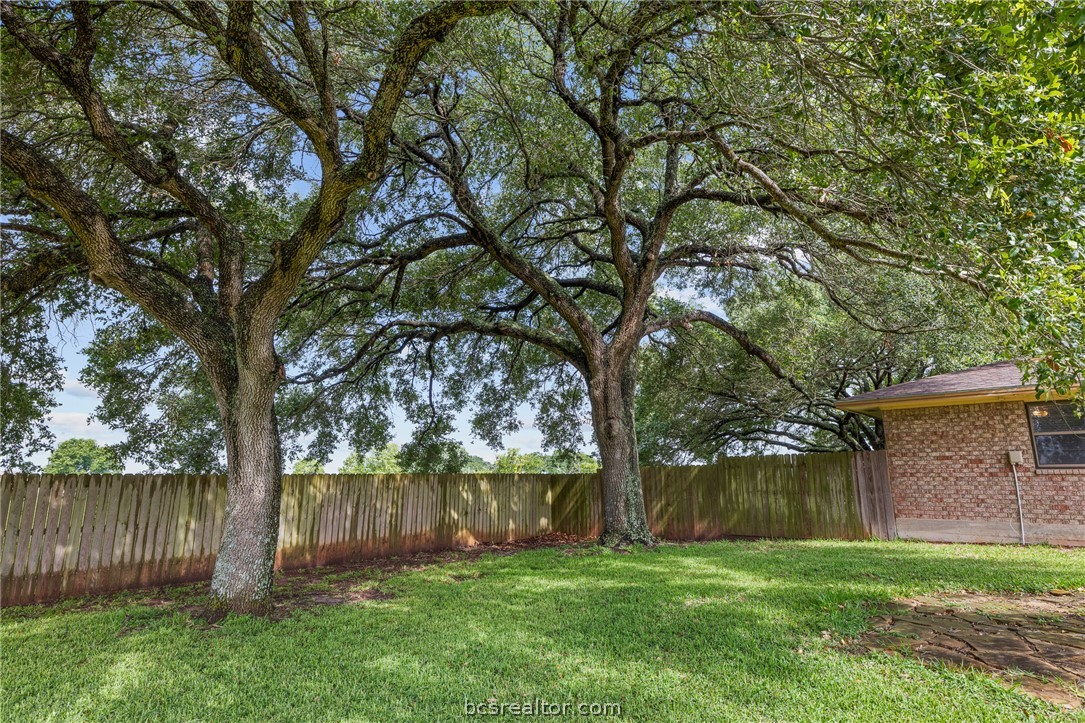 8277 Highway 90 South Highway Property Photo 32