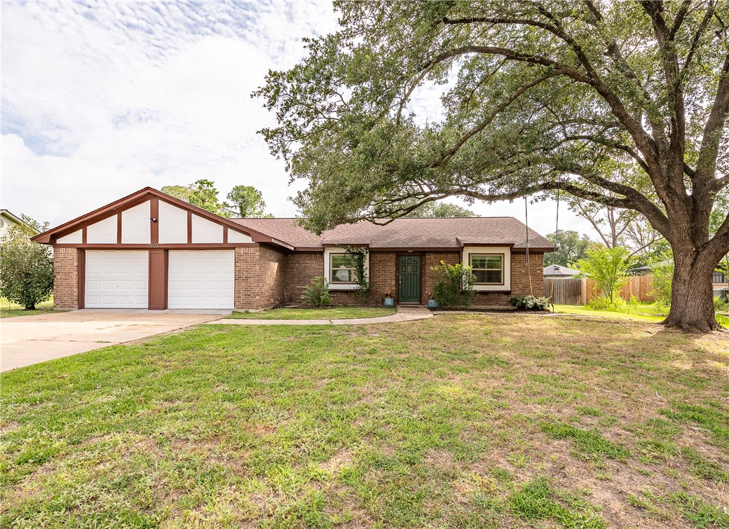 1803 Southwood Drive Property Photo 1